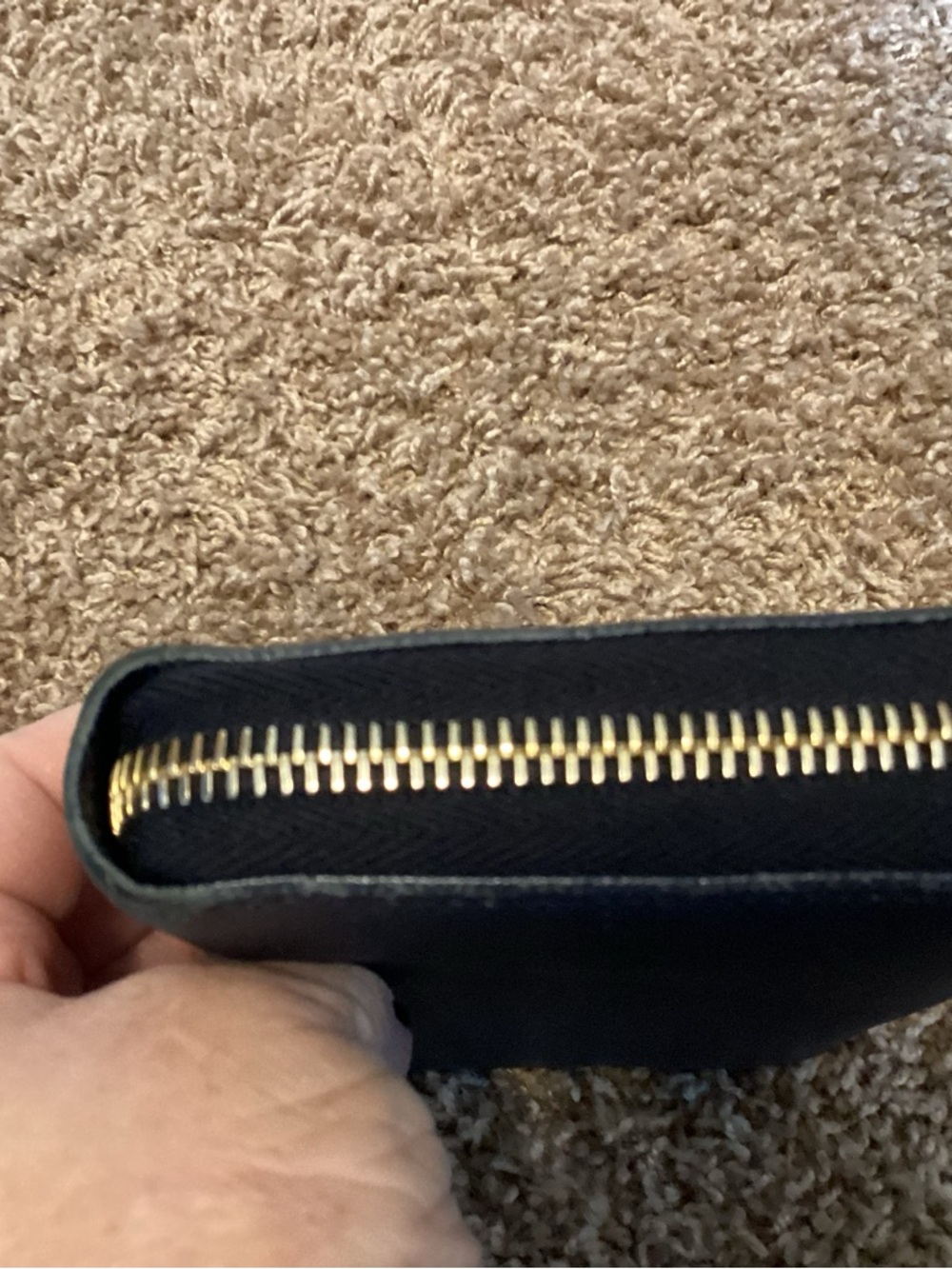 Prada Deep Navy Saffiano Zip Wallet with Gold Logo - Picture 4 of 8
